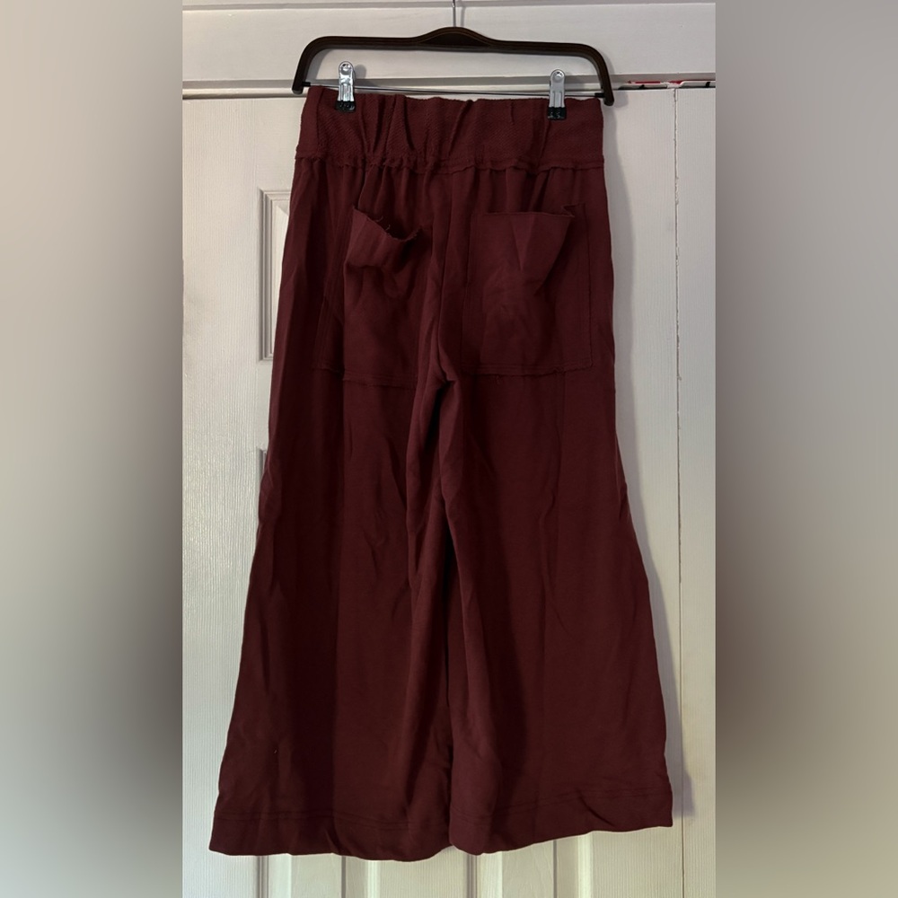 Free People Beach Maroon Cropped Gaucho Pants Size XS NWT - Picture 4 of 8